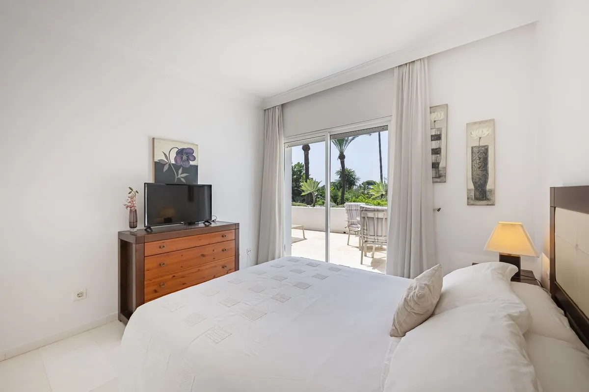 72258582-a43f-420f-9b04-6e3e674e2a51