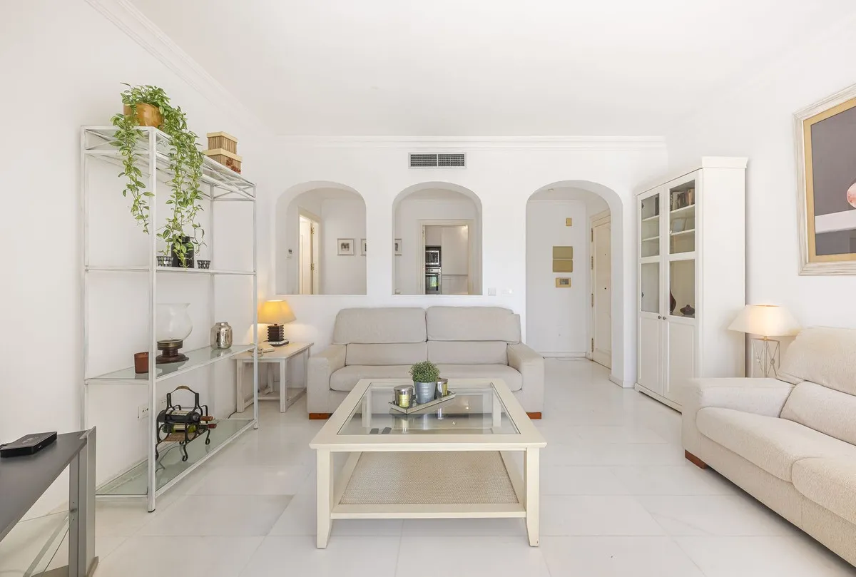 d972febe-ab55-454b-bdf3-87a72ec6439c