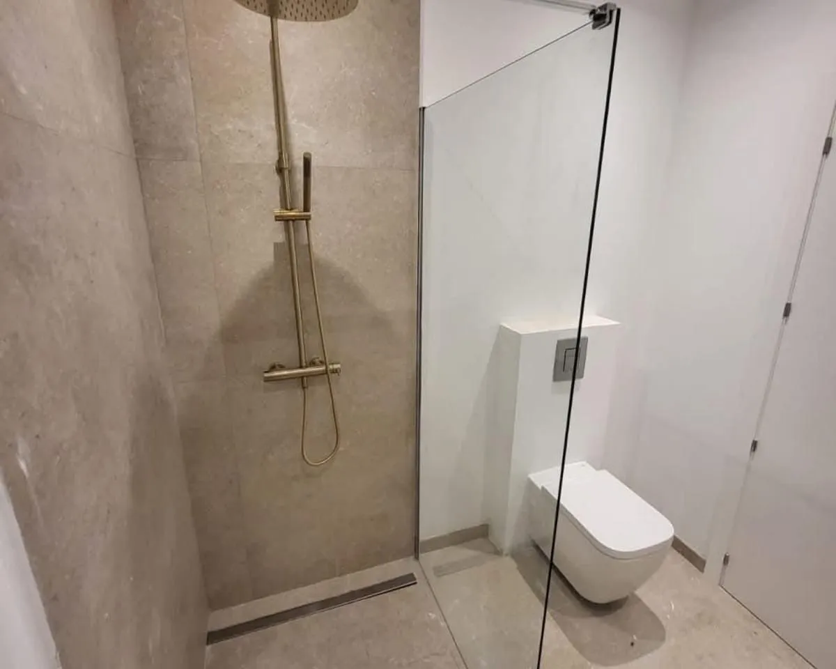 1d20a6f8-4559-4686-866b-21a26a103285