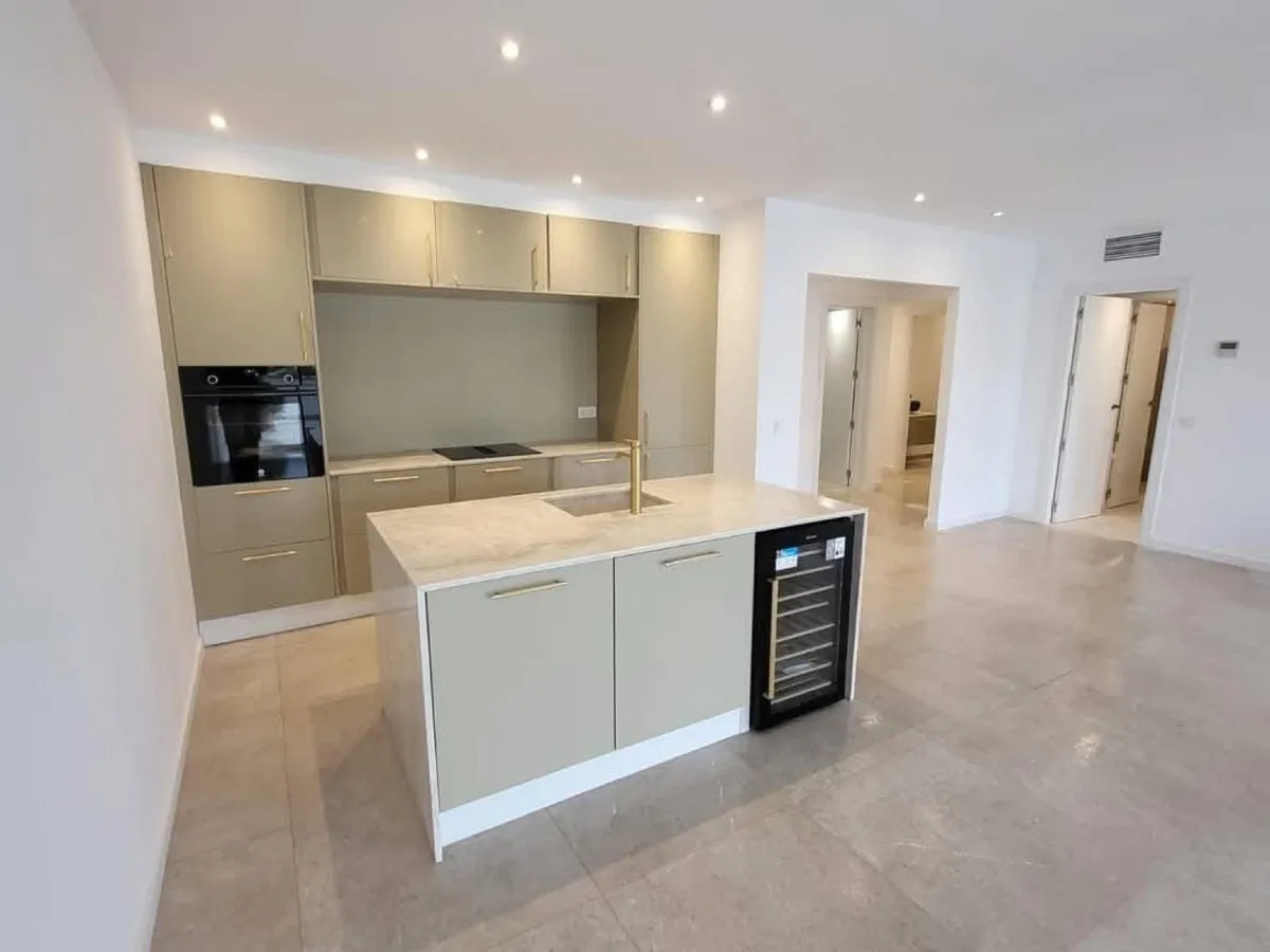 5206329b-7e99-4442-816e-78cb0f095546