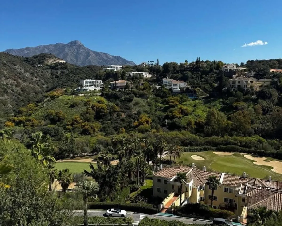 ccec8587-6277-4bc9-9341-a7d7f70e7444