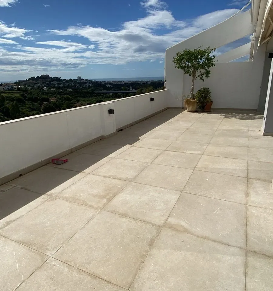 d0475e7c-53ed-44a4-bc4c-fcbed3db4fcc