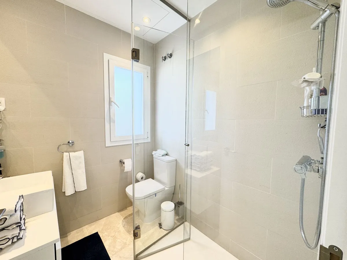 b32fea98-a99b-410a-9735-779bfb3256f1