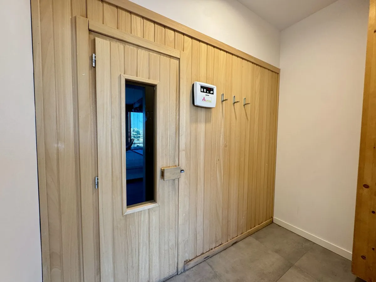 b814e552-e52f-4aa8-915f-ba2d08e86b08