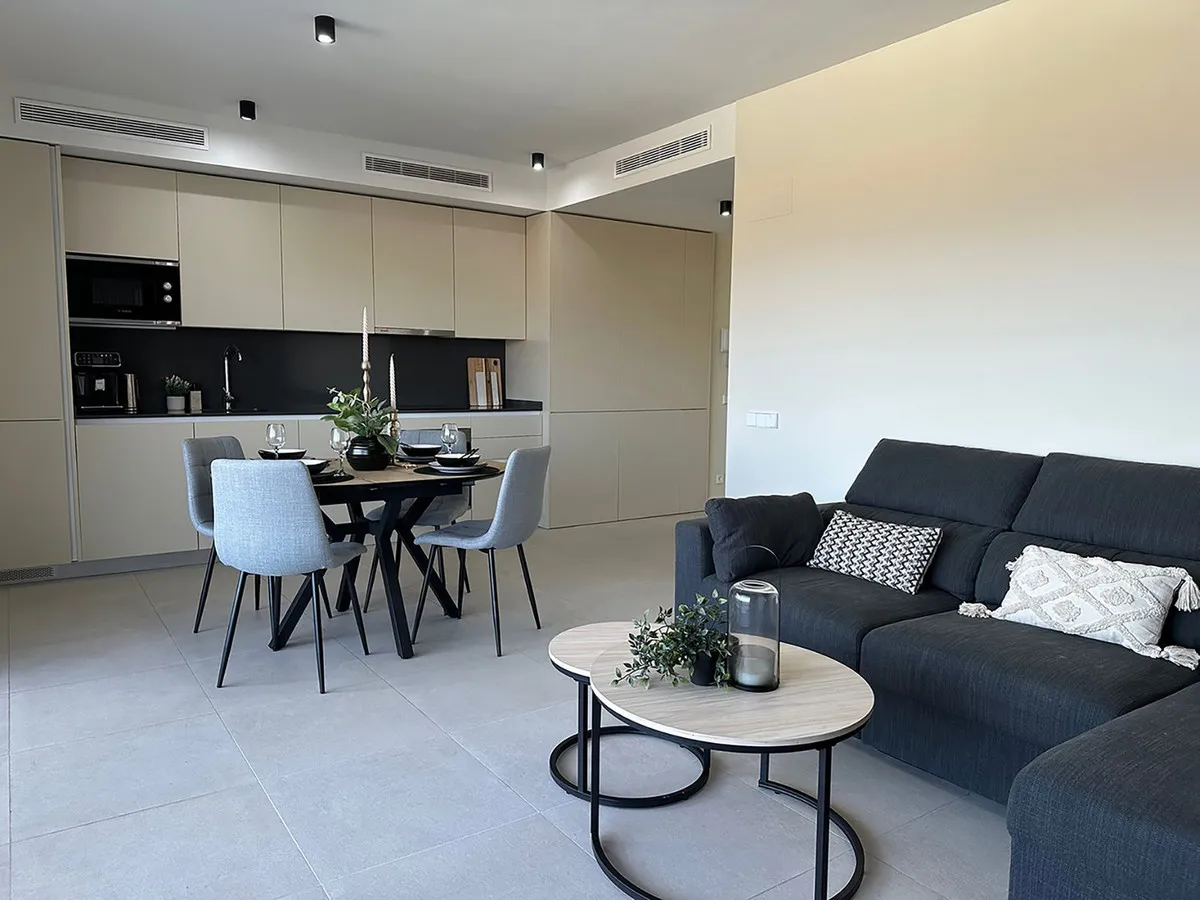 0ec399a0-e21e-4a3d-ae37-af13568876b8