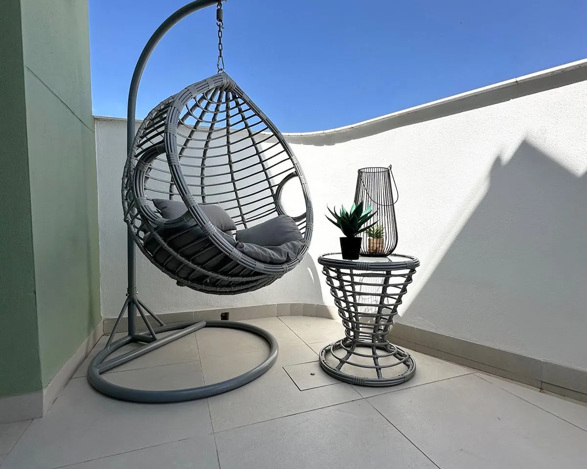 70d26398-6af4-4ebe-b9dc-e44020bf87ff