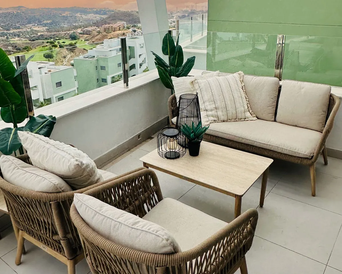 dbc52440-8a16-4d24-9bc3-d495eee95c2a