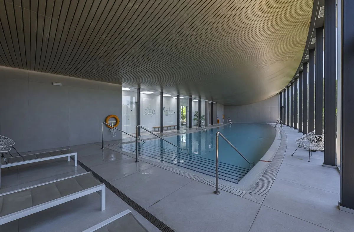 0f2649cc-ba66-499f-8df9-6dfa1443b4aa