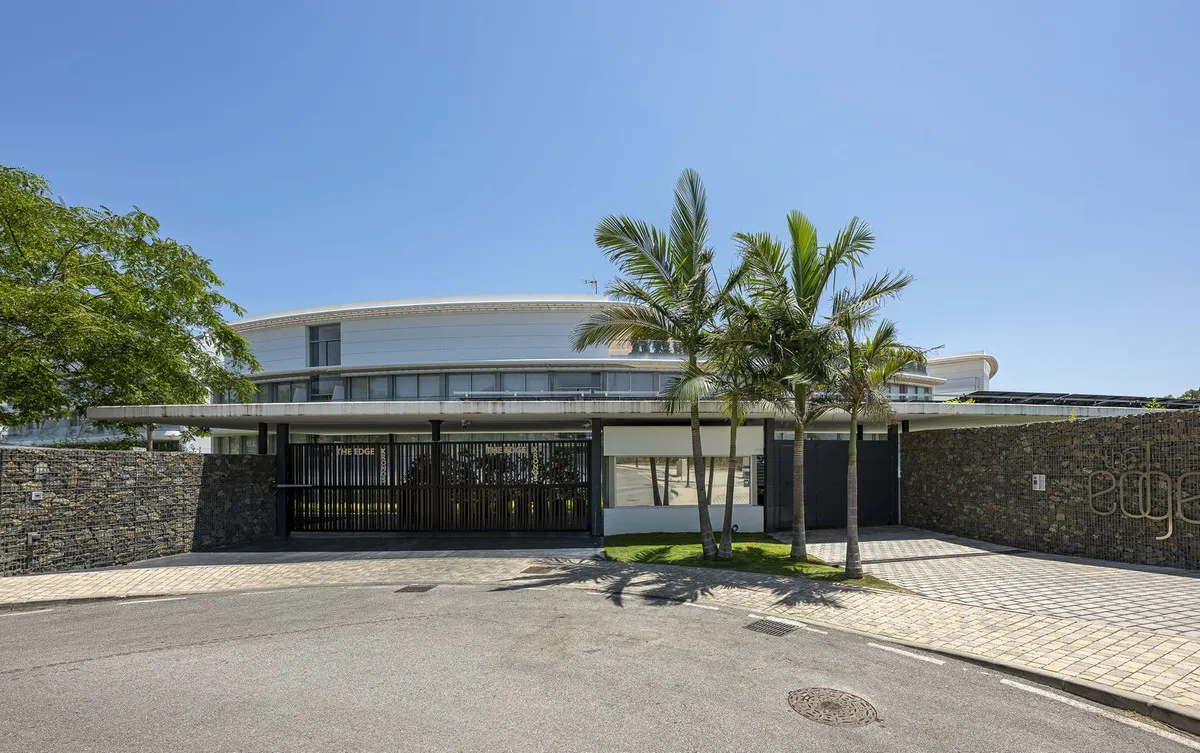 41f58d91-7887-49e2-9e09-d586661500a7