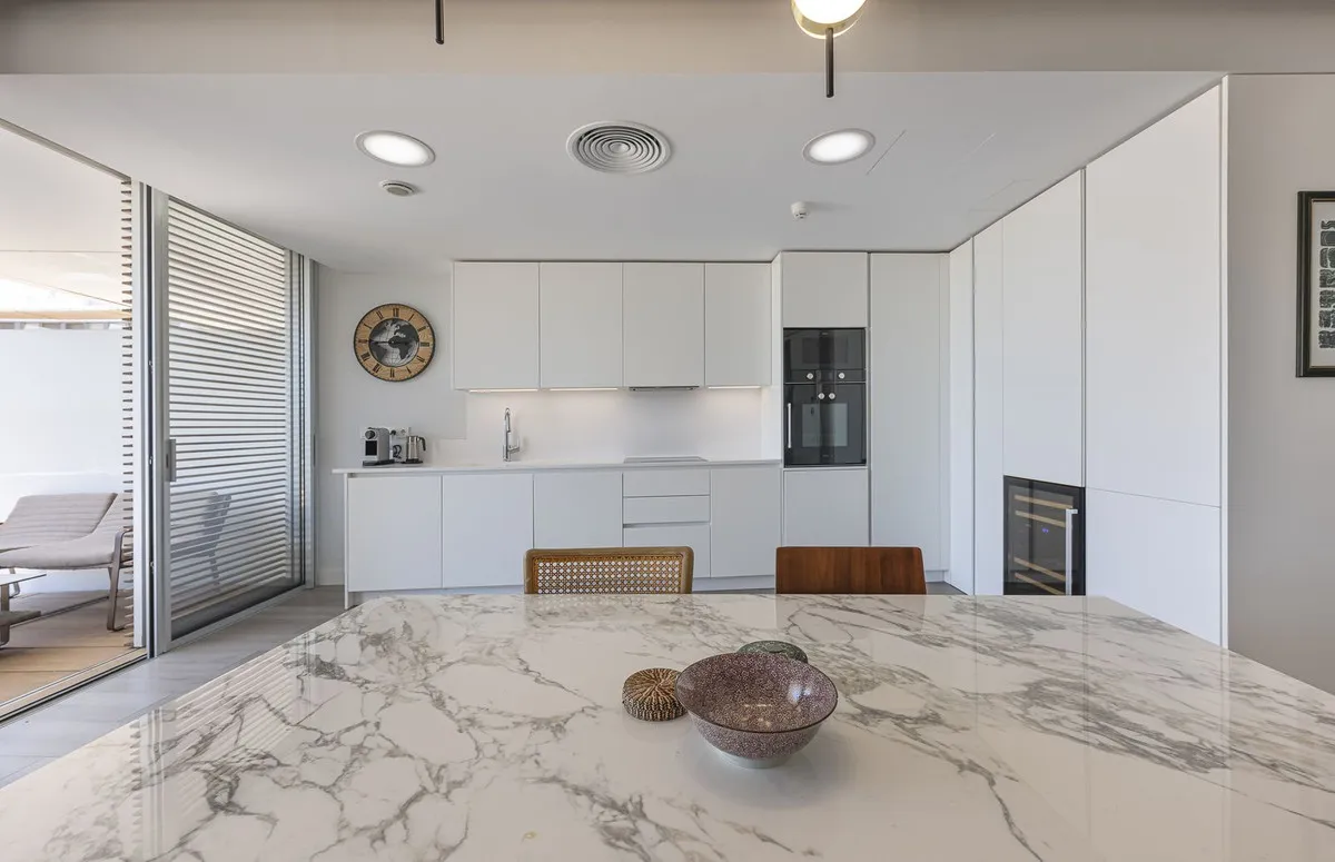 5ca89076-f097-44f2-8e07-f1ef175ff93d