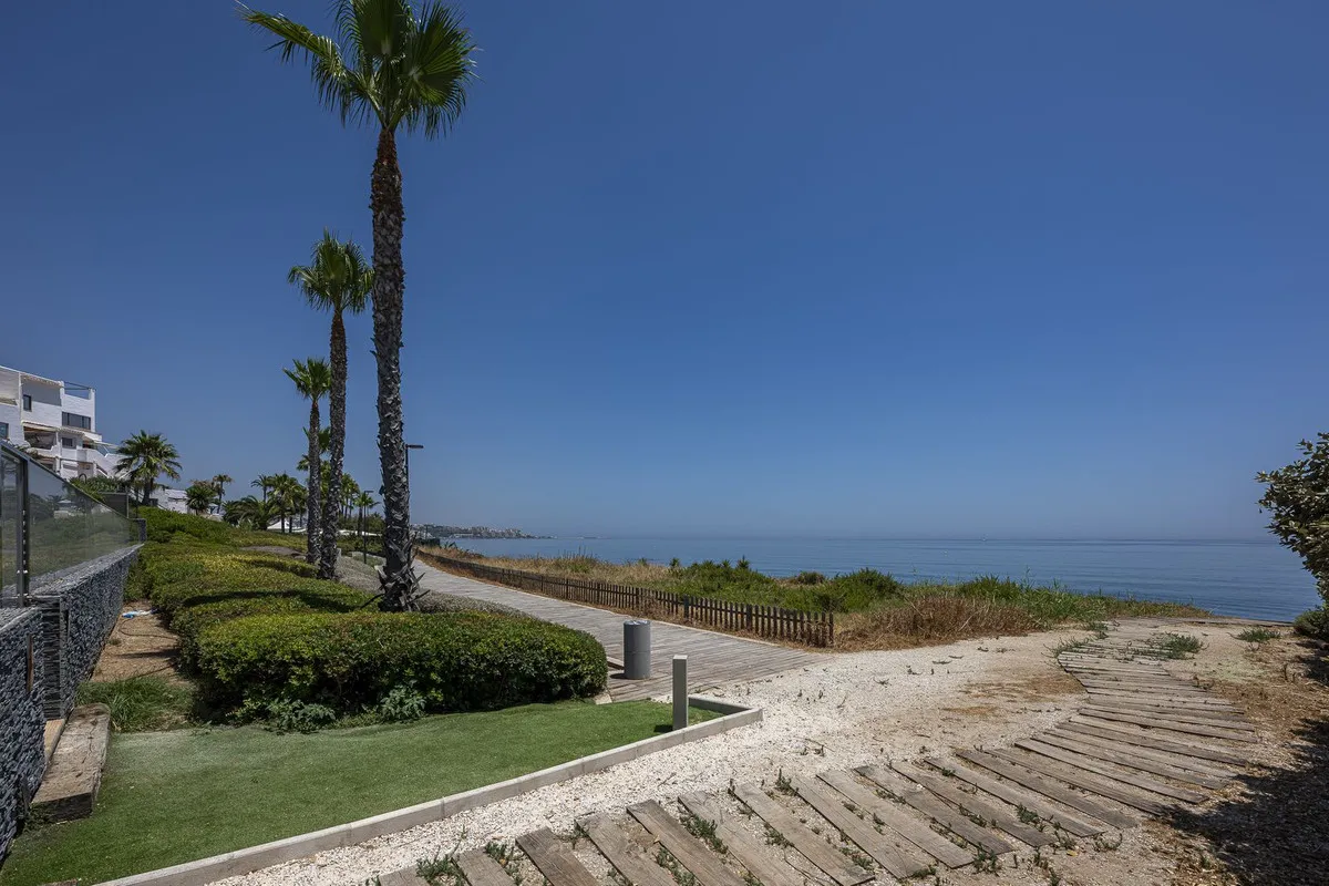 778abd83-4b15-4ddb-b17d-c8acec9dd067