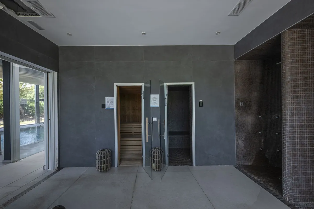 7ff6e0cb-655d-49d8-a319-48329d20ae00