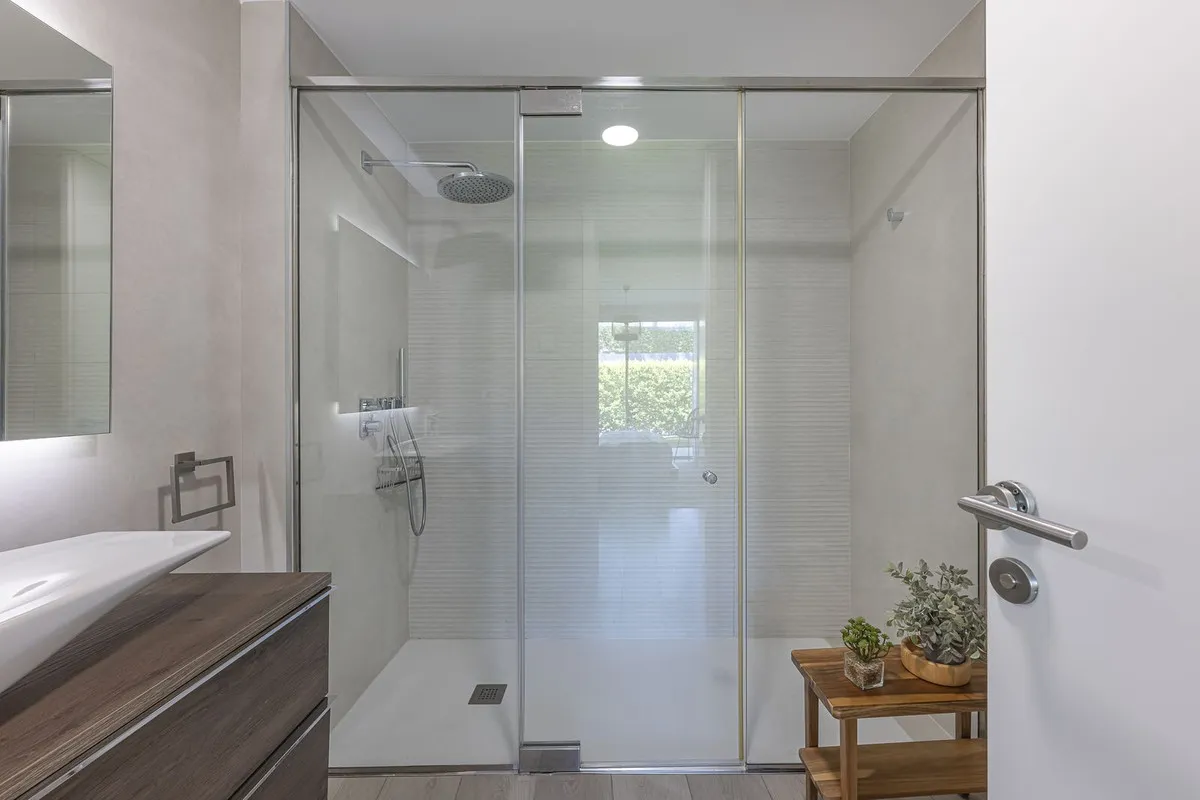 9b92bde9-0190-43d3-a816-6eff62dcc6a2