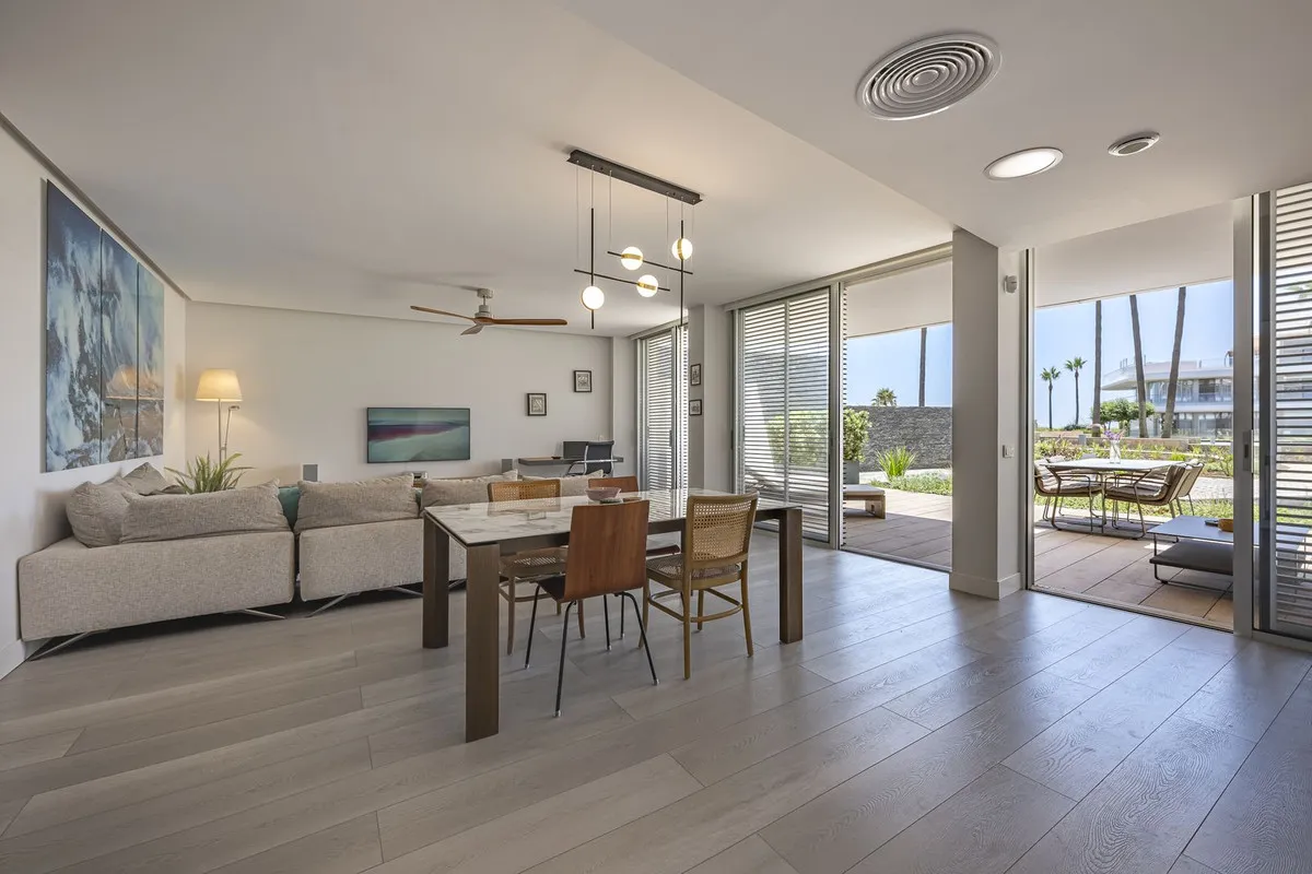 a9d5d899-66e7-4c25-bdd1-cb91b5623a07