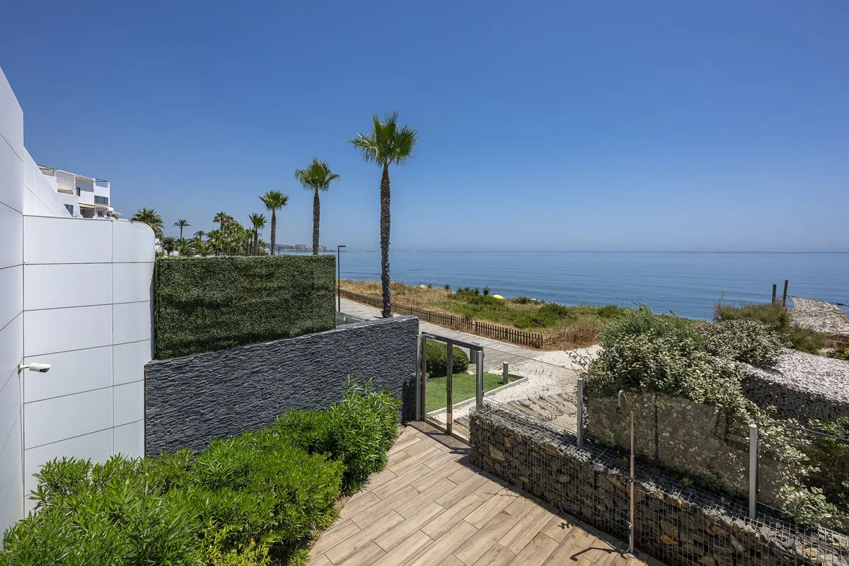 bf336687-9bbe-4c21-900a-70e9d049d403