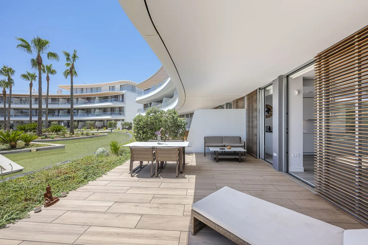 c4fd6acd-938e-4b0f-8319-f715b29ec2be