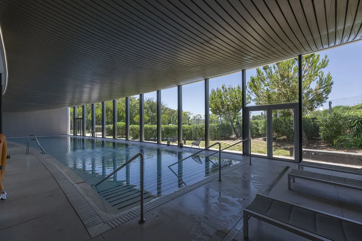 c79256b7-79c8-4385-9d3e-635c0b2996e0