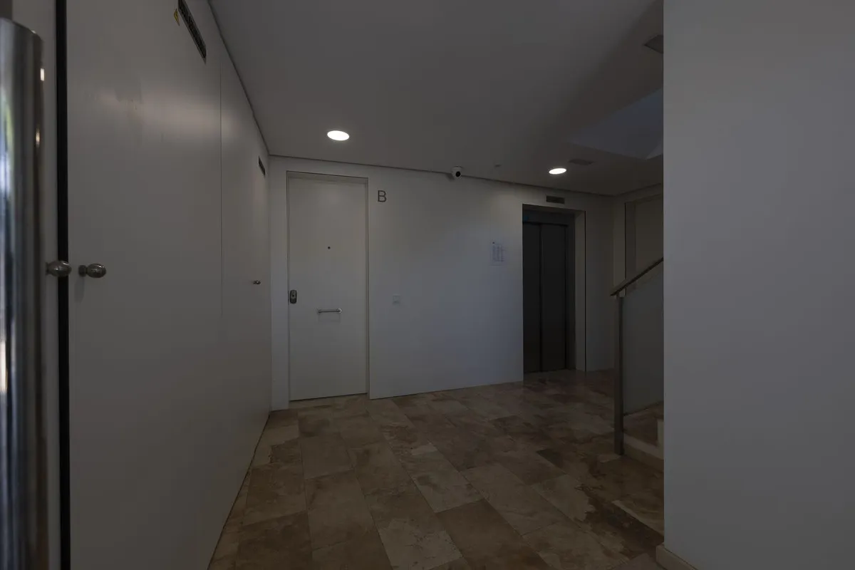 cf7375c2-ef78-4465-ba46-924e2ccd6404