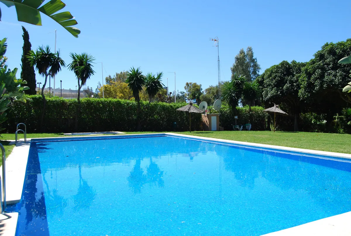 4f253434-3453-4021-a23b-9364d515e1a8