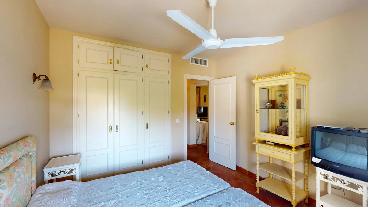 576cd07f-09ef-4a93-a1c0-821d2e477a12