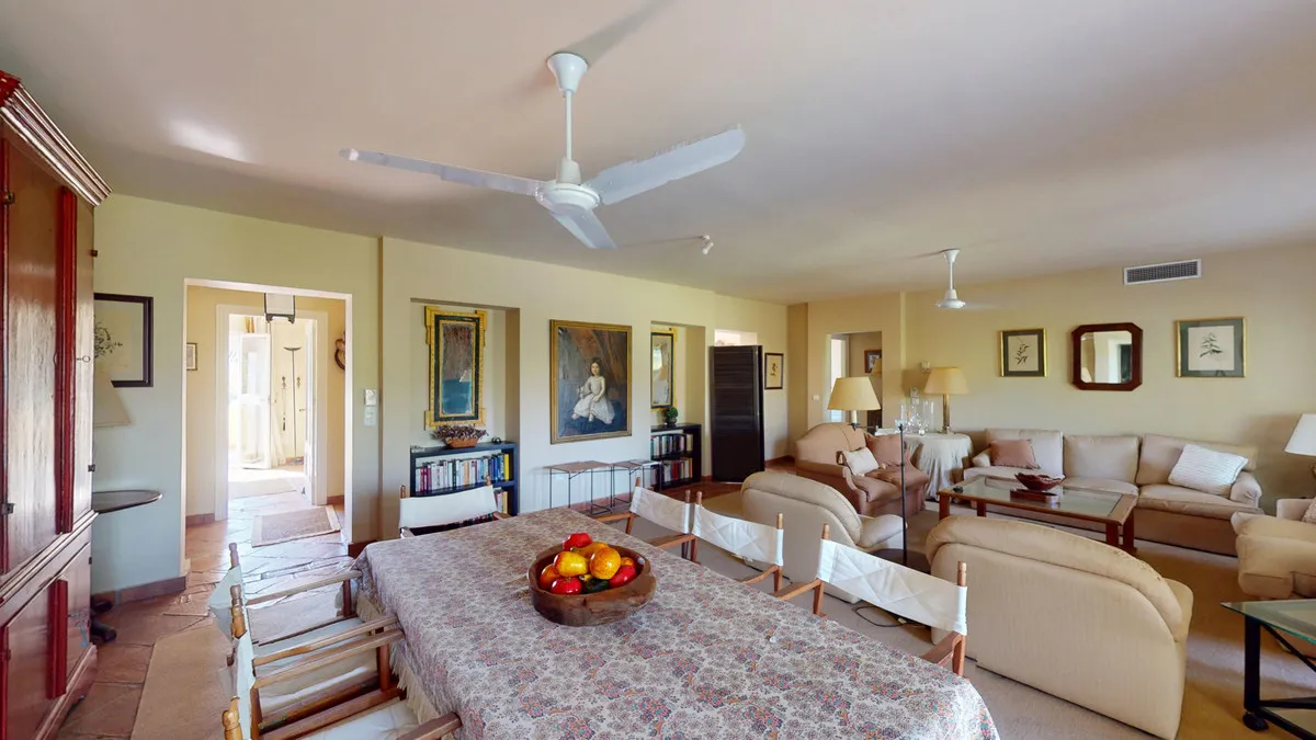 6cace6bd-41d4-4a31-966f-2c321208ff9b