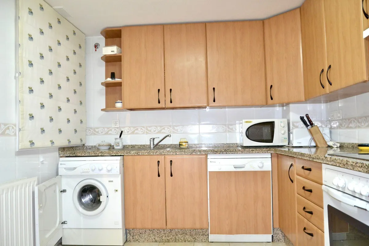 7e64f471-1150-4814-96a8-7115a031563b