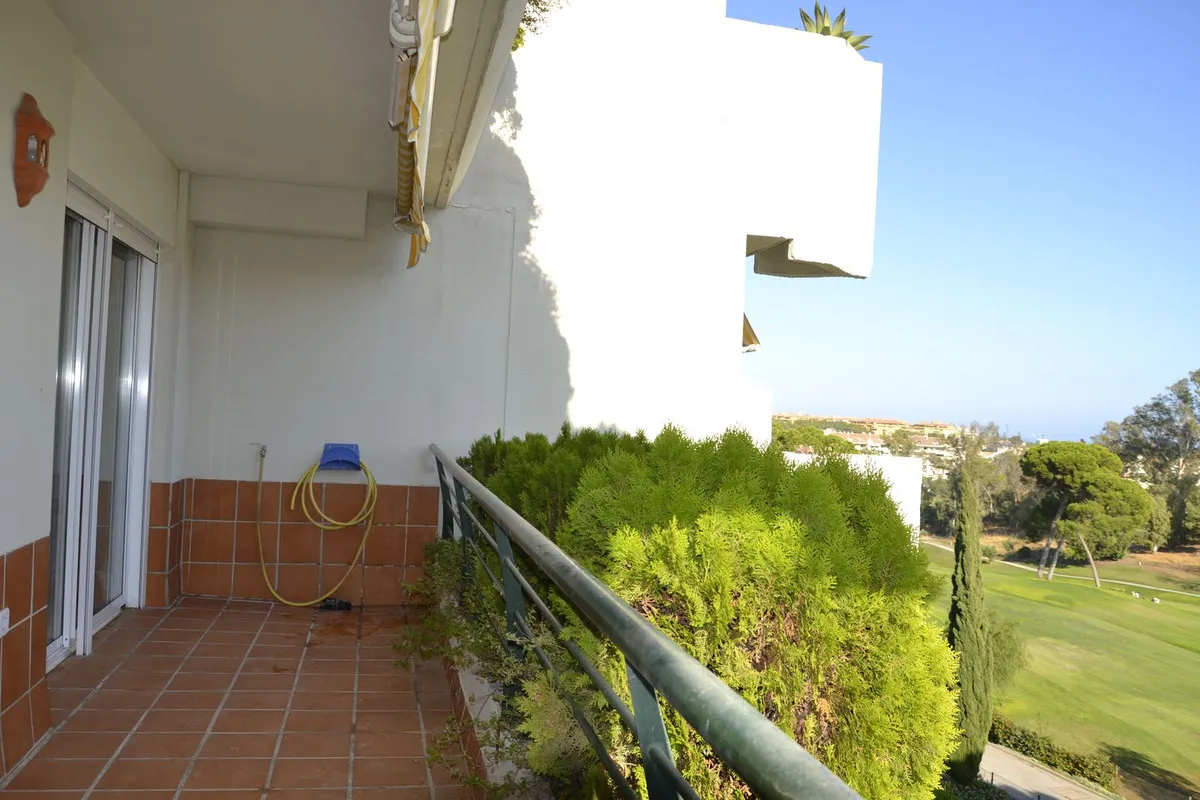 e34d0895-d888-4ba3-969c-63560f747165