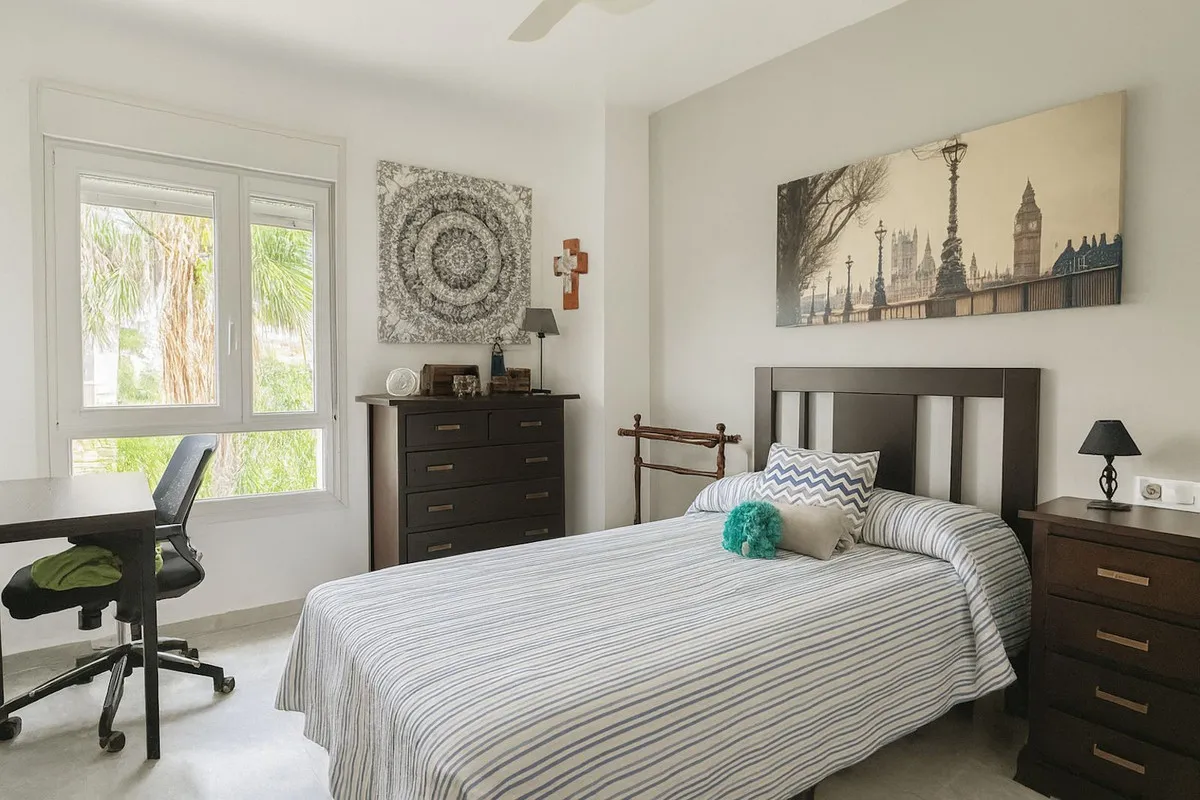 a951439d-6afa-40ef-929c-591f487d8b1b