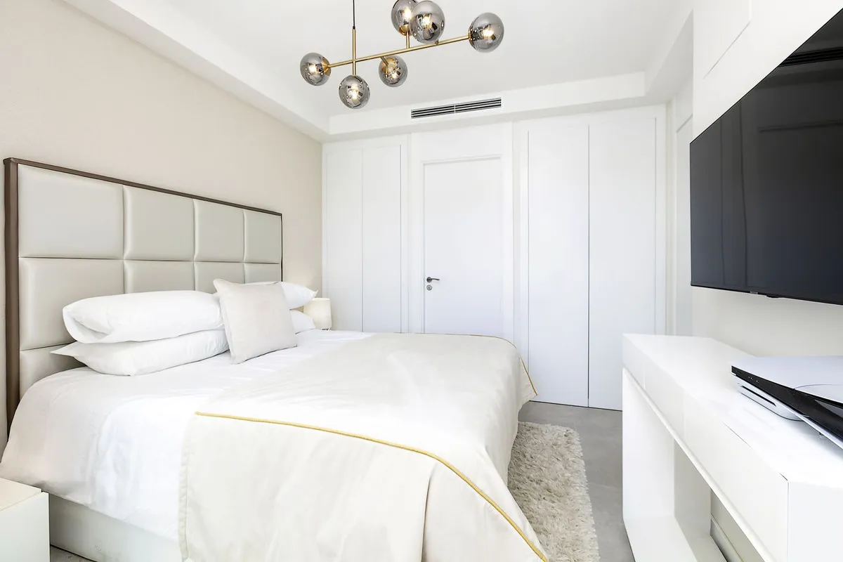 01f5cbe8-9f9c-461d-981d-c991b1765bb4