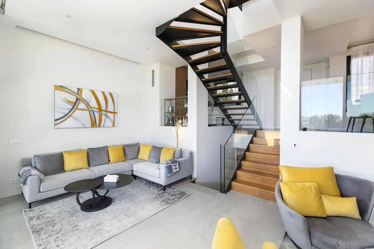 09915df5-795a-4006-ad67-caf11cde85f7