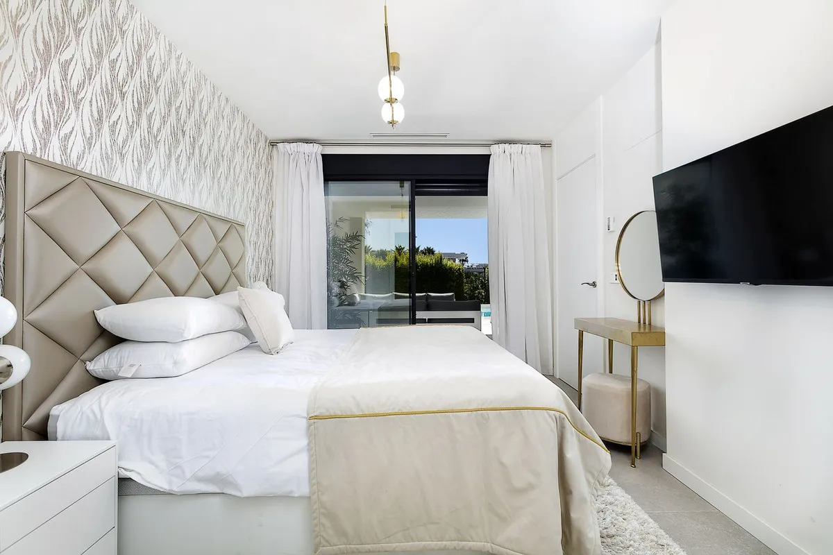 2669729f-9c9c-491e-8019-707905a059f0