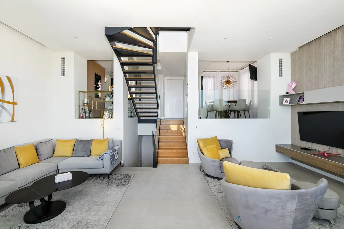 fe1ca0fe-5c2a-41c9-ae5c-6cf1f1056462