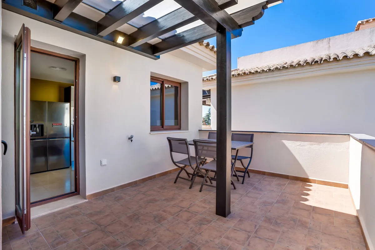 68fdcccb-3b37-490c-bb56-3b6675d8530f