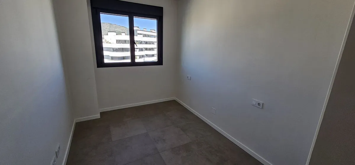 67577098-6798-4ca5-b42d-1512e933992f