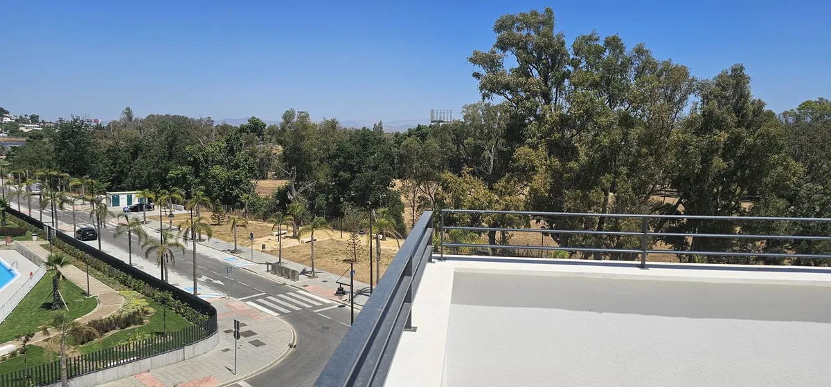 bf23058e-5318-484c-a953-ec79ece6e8c7