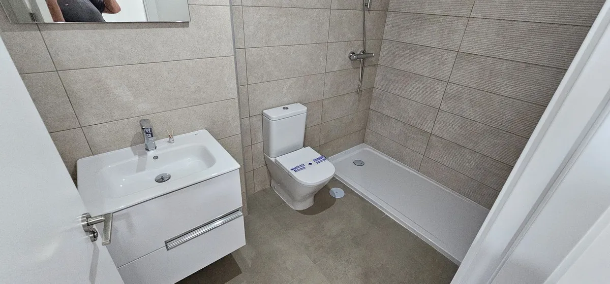 dc7301e2-a559-4834-971e-7b4f6f7930bf