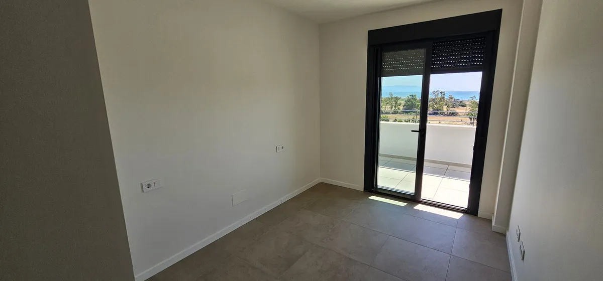 f1c03b8c-d0d0-41bd-b1a2-4c8642903d78