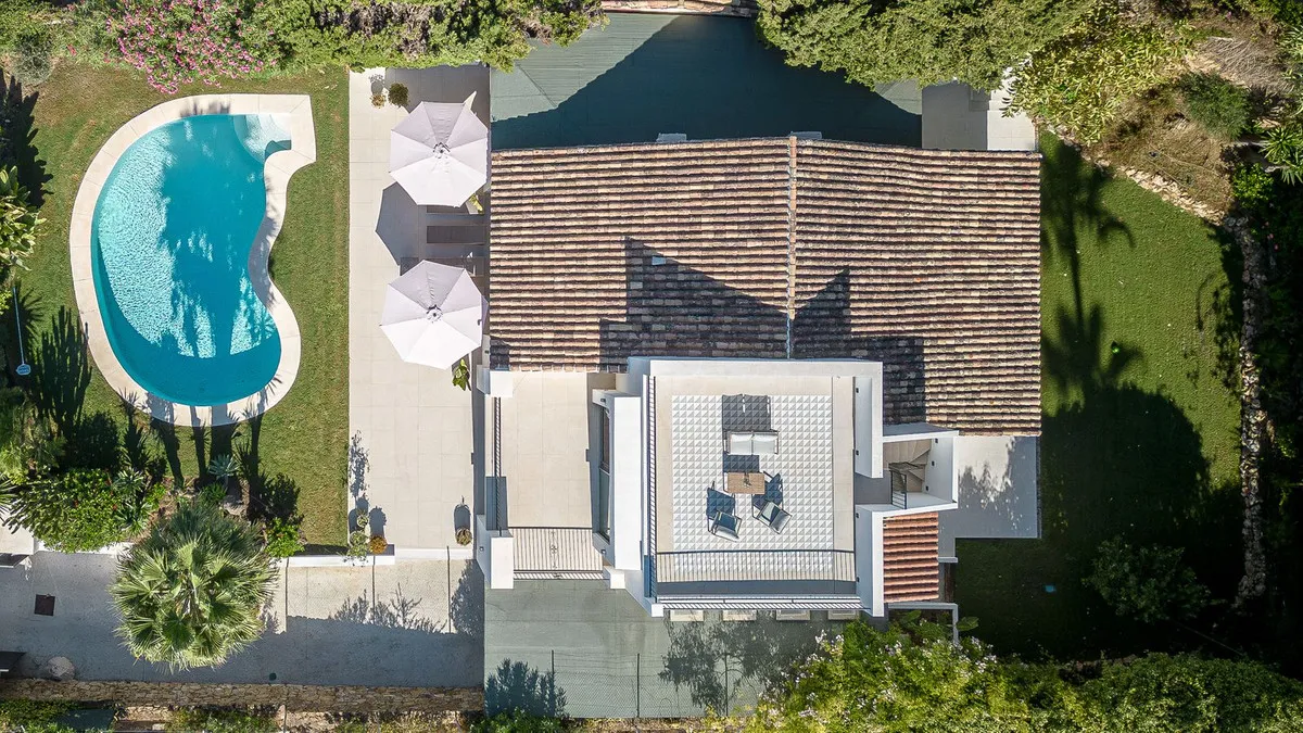 35fac901-1ee0-4bf4-af75-74d62ee84d78