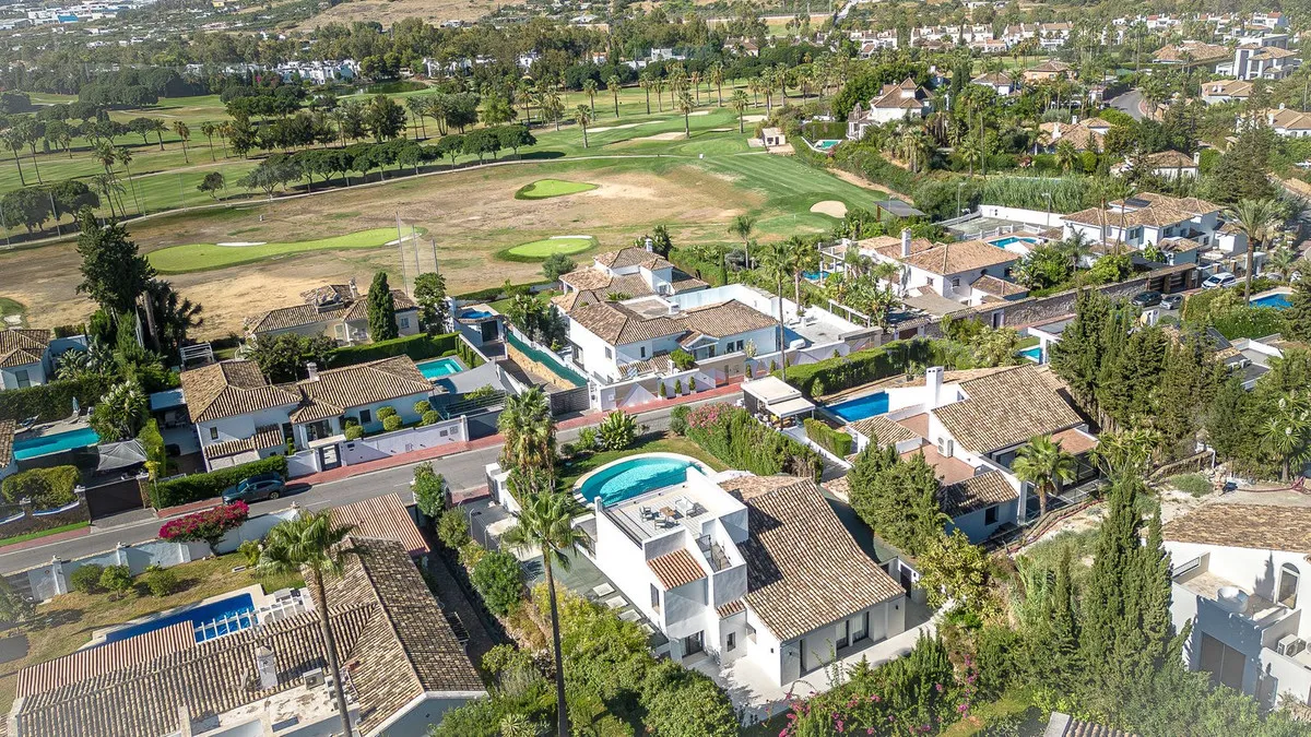 52be906f-737e-4bee-b427-da60e979c3a6