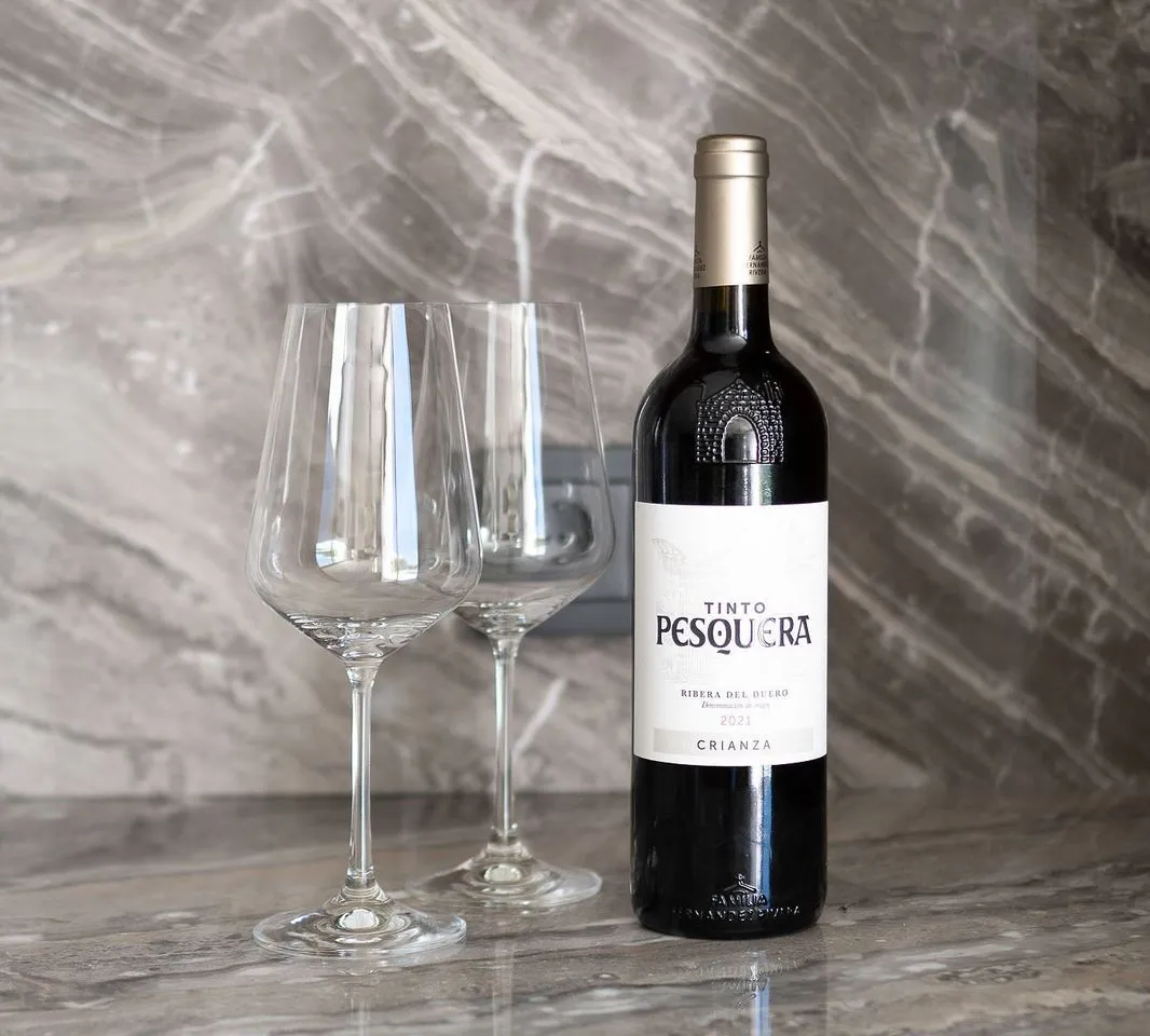 57fc773d-cf37-4ca4-8db9-33bf7b5587e9