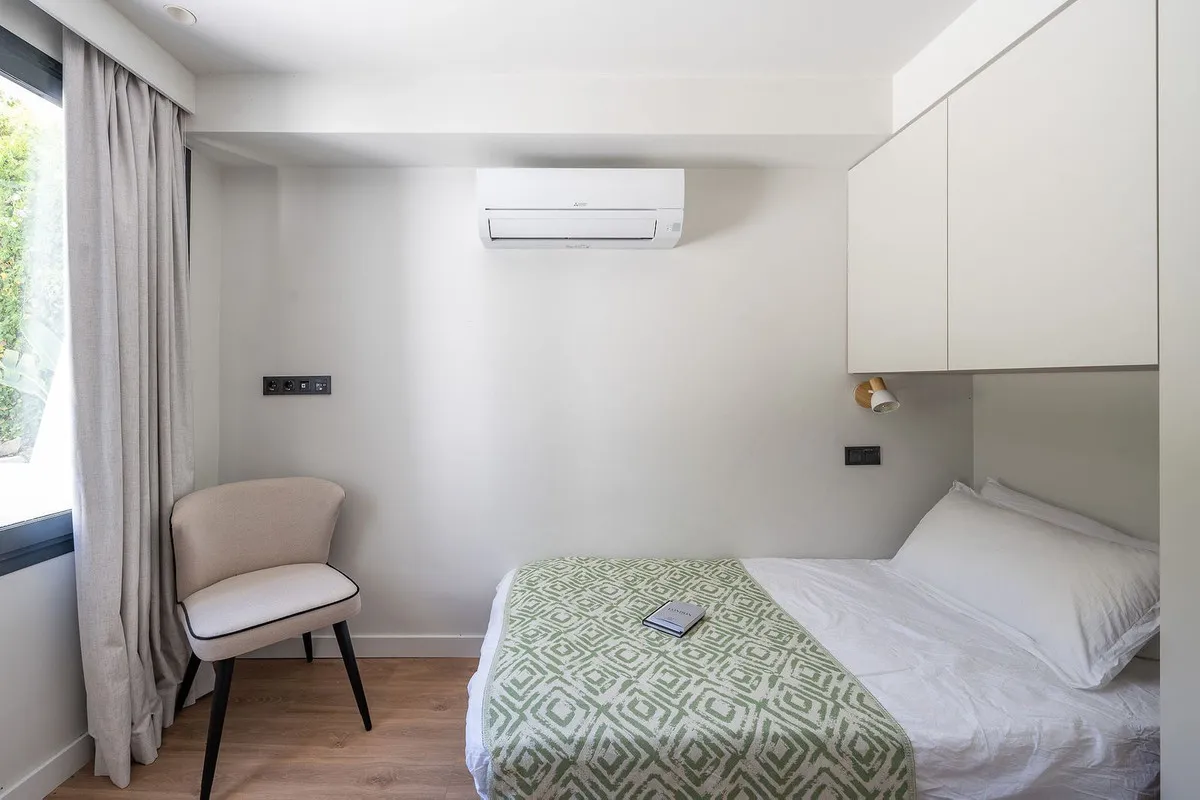 b4203bd6-18b2-46db-85d1-b1db061f7e45