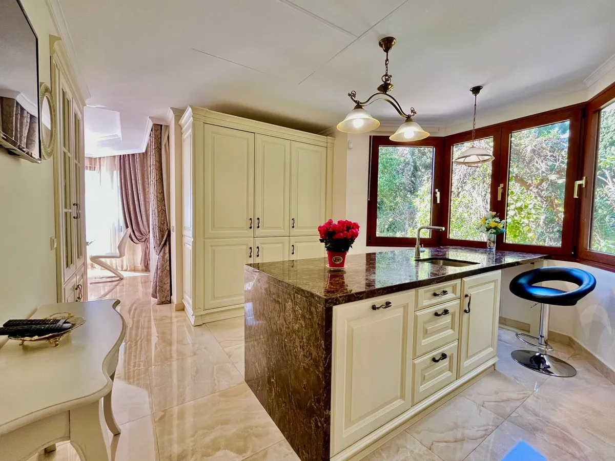 5905783b-ac50-4904-b851-c38215688ce8