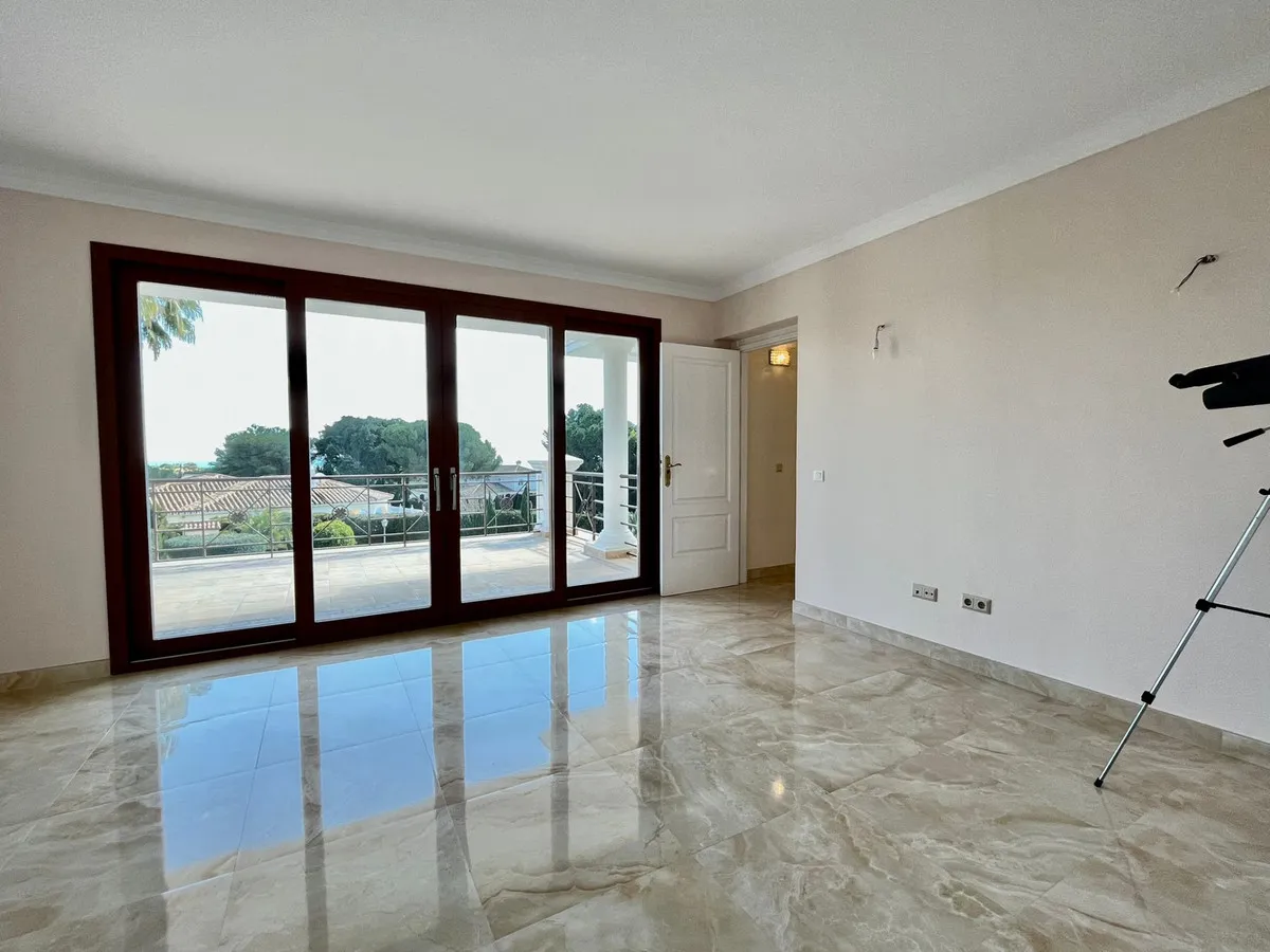 71639b59-e71f-461d-b2c2-2d7652820ba5