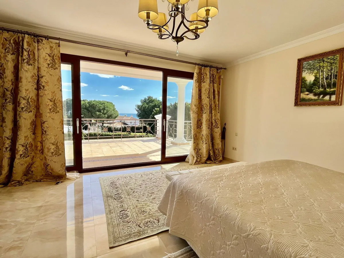 c00fddfc-a287-491e-bba1-300d02272078