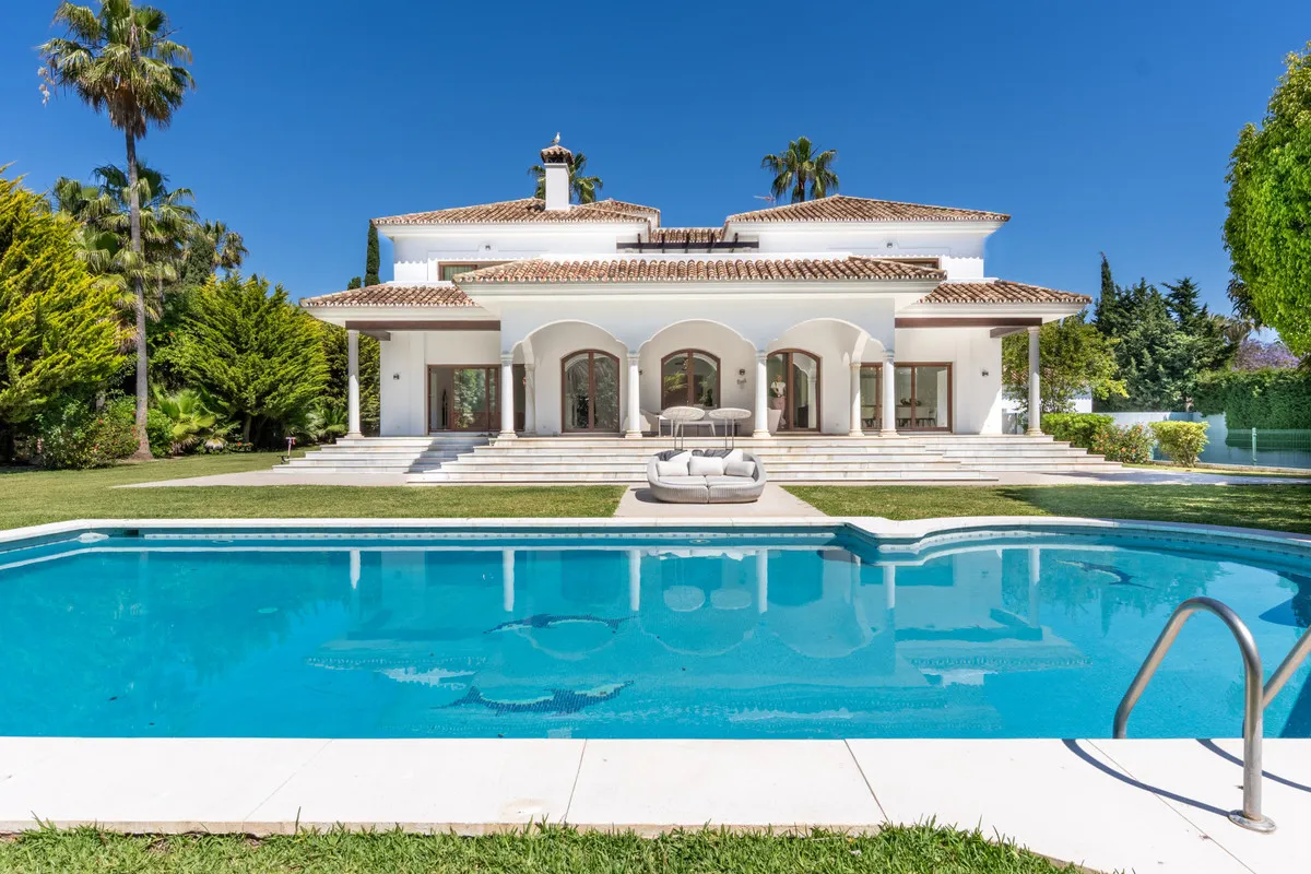 6154b4c6-713a-4b44-883b-1d84c9382780