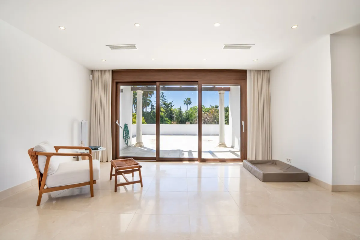 e45f55fa-496b-445b-8d1e-02d77e33b39f