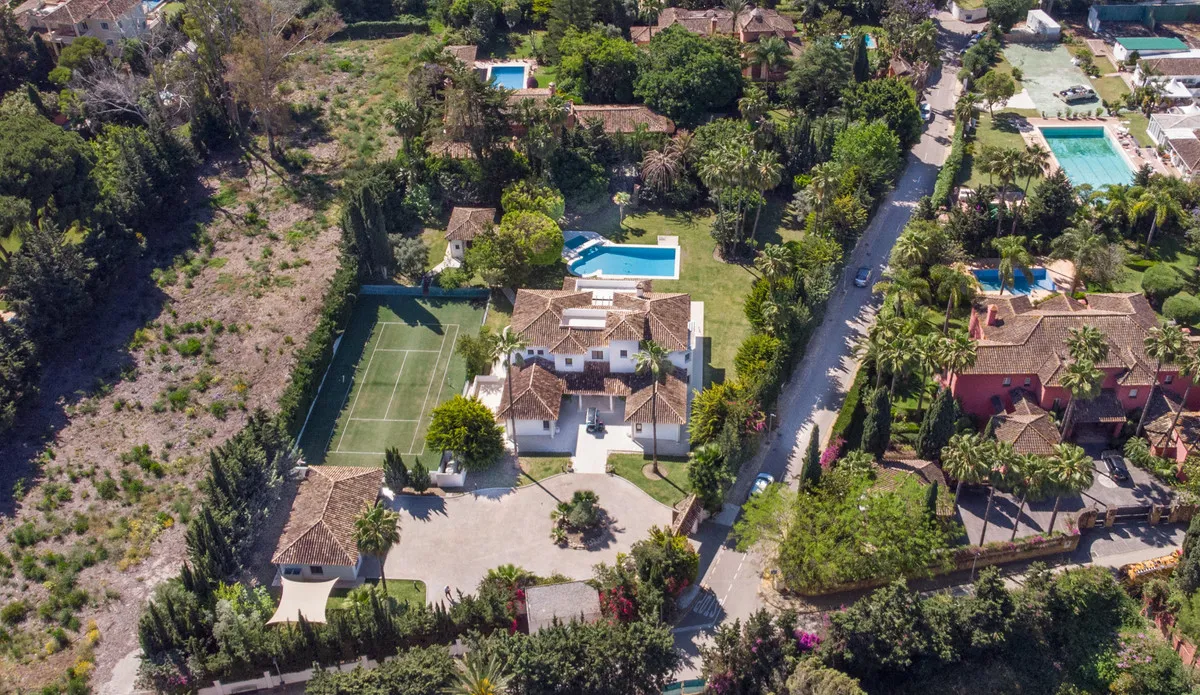 f0f36379-eb55-4ba1-9491-0c2a29500adf