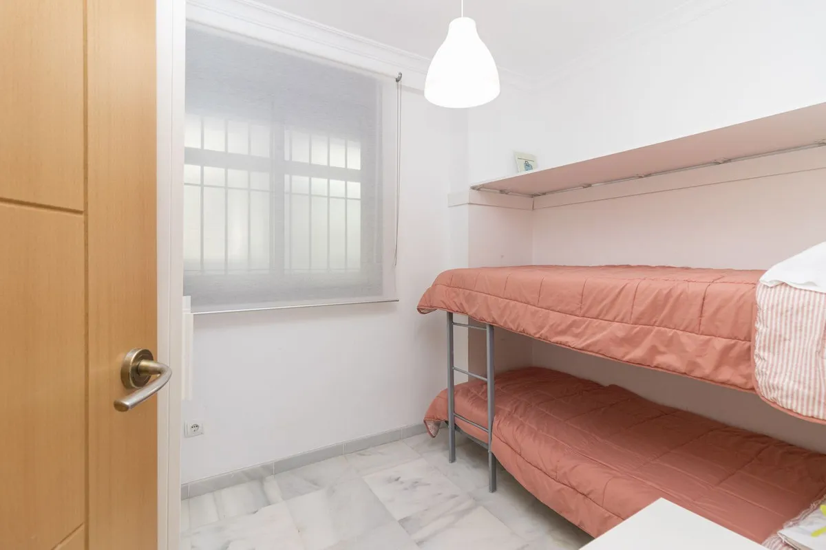 7f56eca9-1bb8-4d09-9483-3124cb8e2b44