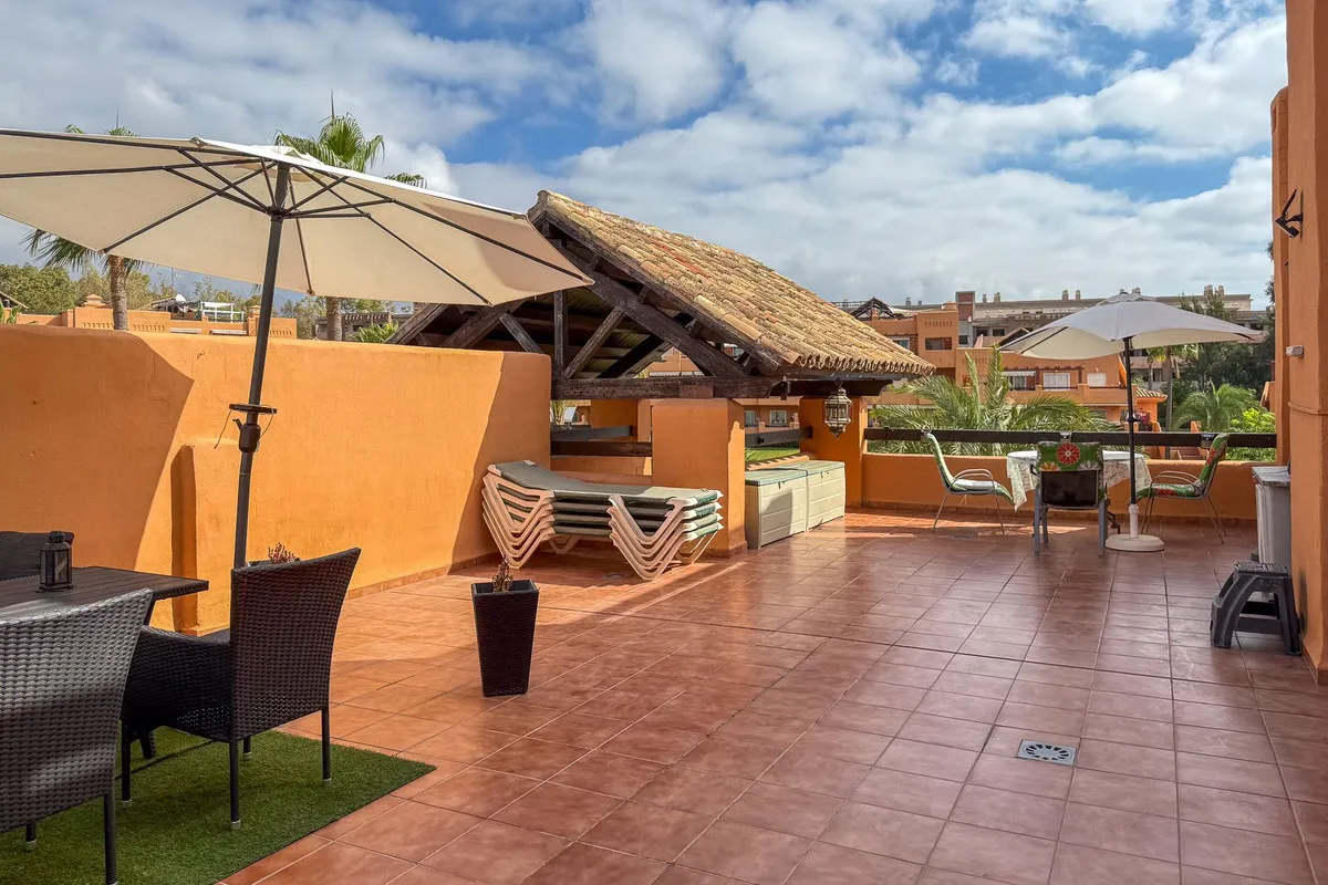 f5085cad-56f4-4eac-963b-fdeb5de42121