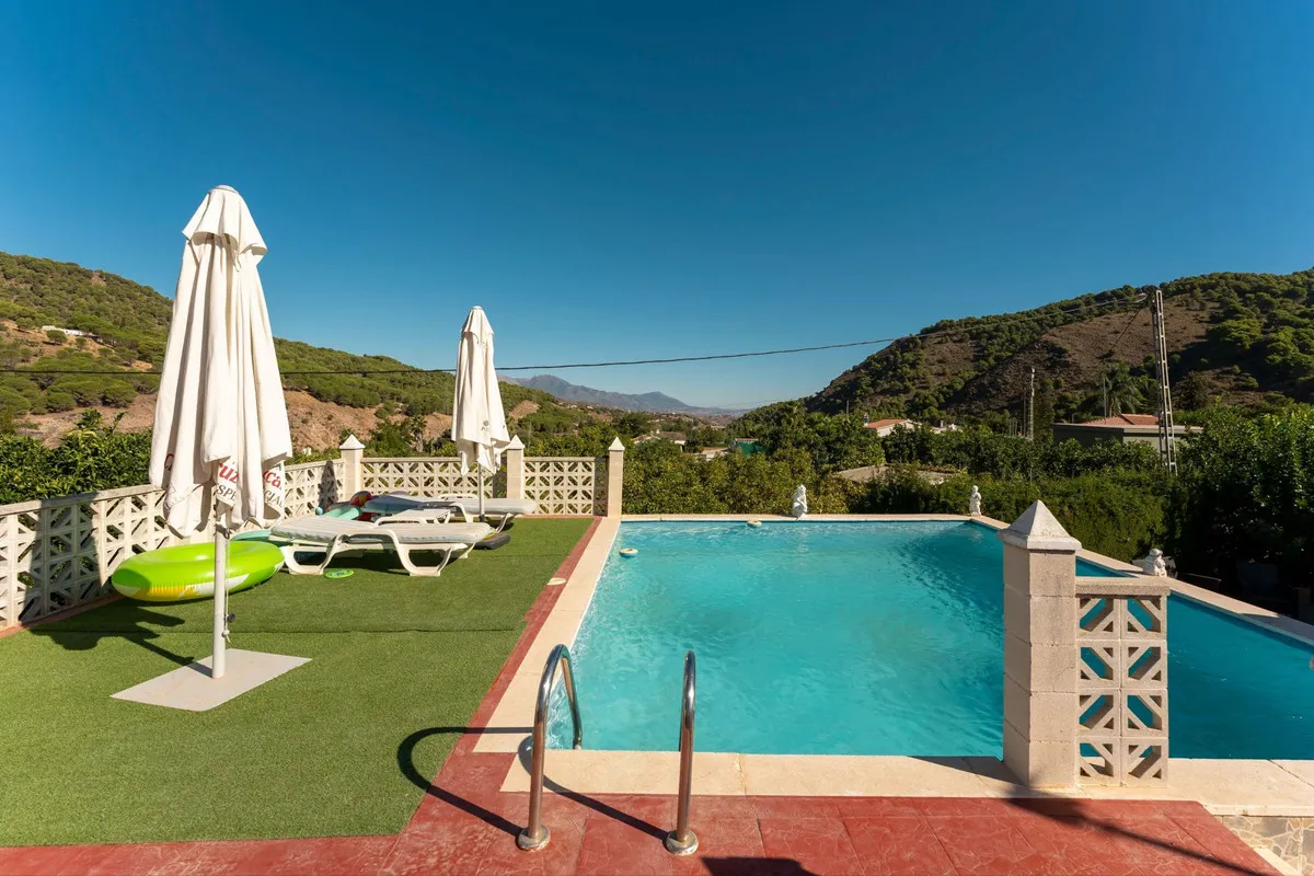 66b6a01f-2e42-41fd-b6c9-343bcf5cda47